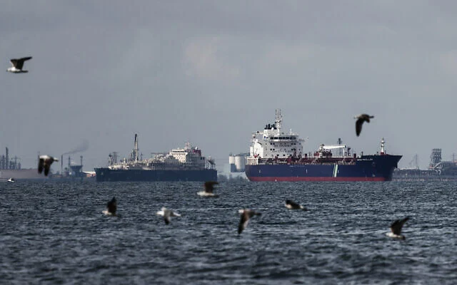 Iran warns vessels to follow its rules in Hormuz or face consequences